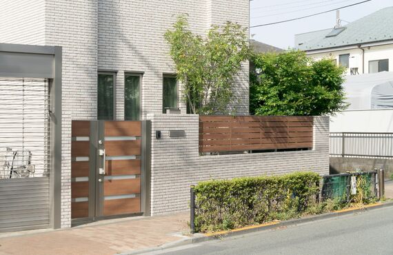 霧島市のエクステリア工事会社が理想のガーデンづくりをお手伝いいたします